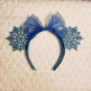 Frozen minnie mouse ears